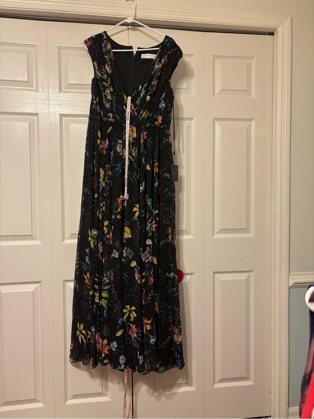Mac Duggal Multicolor Pleated Floral Cap Sleeve A Line Gown 55839 $398 - Picture 3 of 6